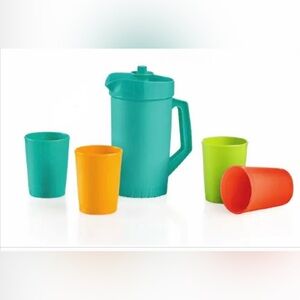 Tupperware Mini Beverage Set